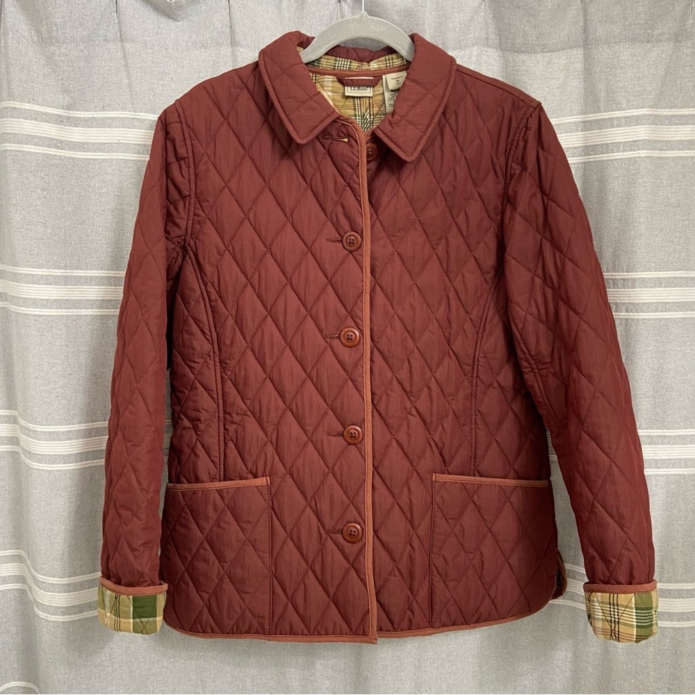 L.L. Bean / Red Plaid Quilted Barn Jacket Size M Petite